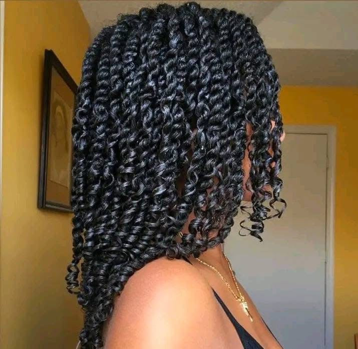 Deep herbal and oil hair mask by Butterbloom in an 8oz jar, featuring natural herbs and nourishing oils for healthy hair care.